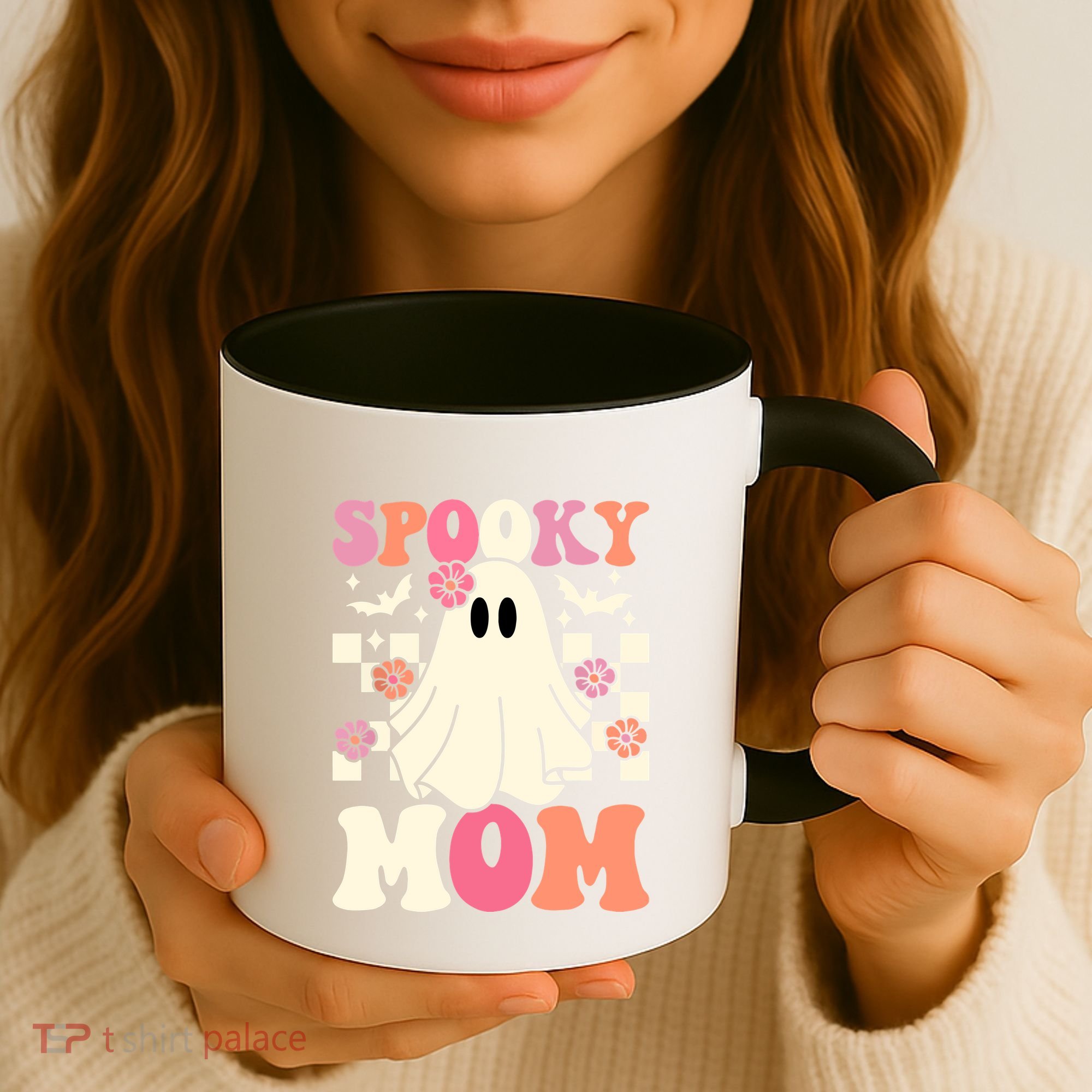 Family Retro Spooky Mom Groovy Halloween Ghost Costume Gift Coffee Mug