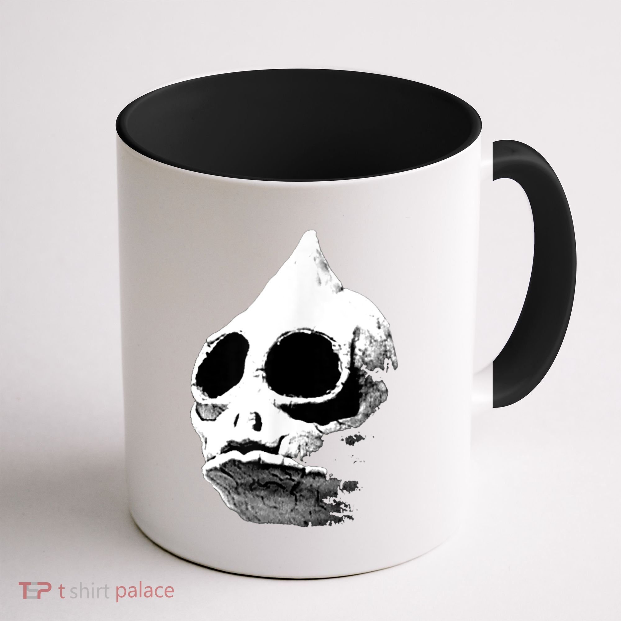 Funny Retro Sleestak Reptilian Skull Graphic Coffee Mug
