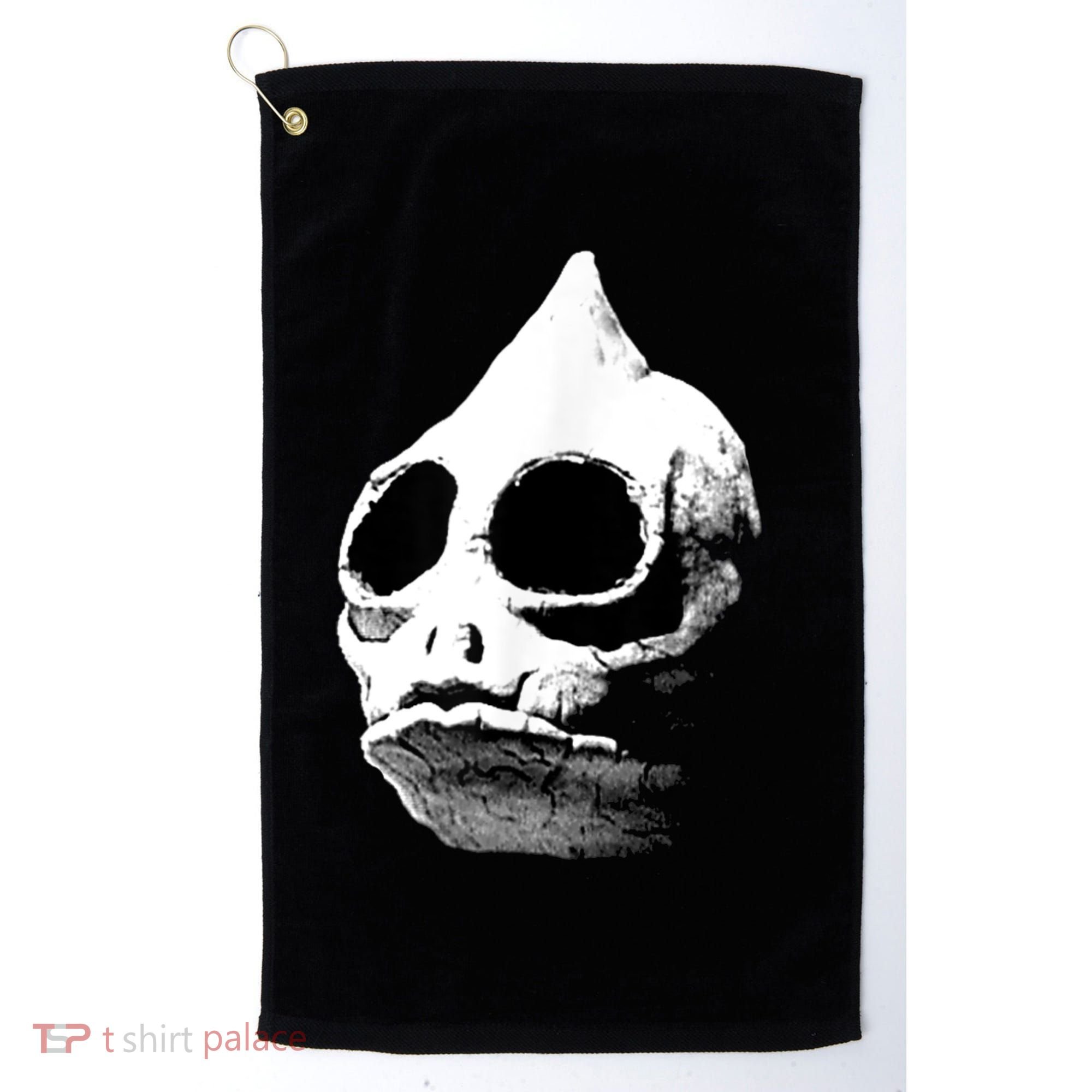 Funny Retro Sleestak Reptilian Skull Graphic Golf Towel