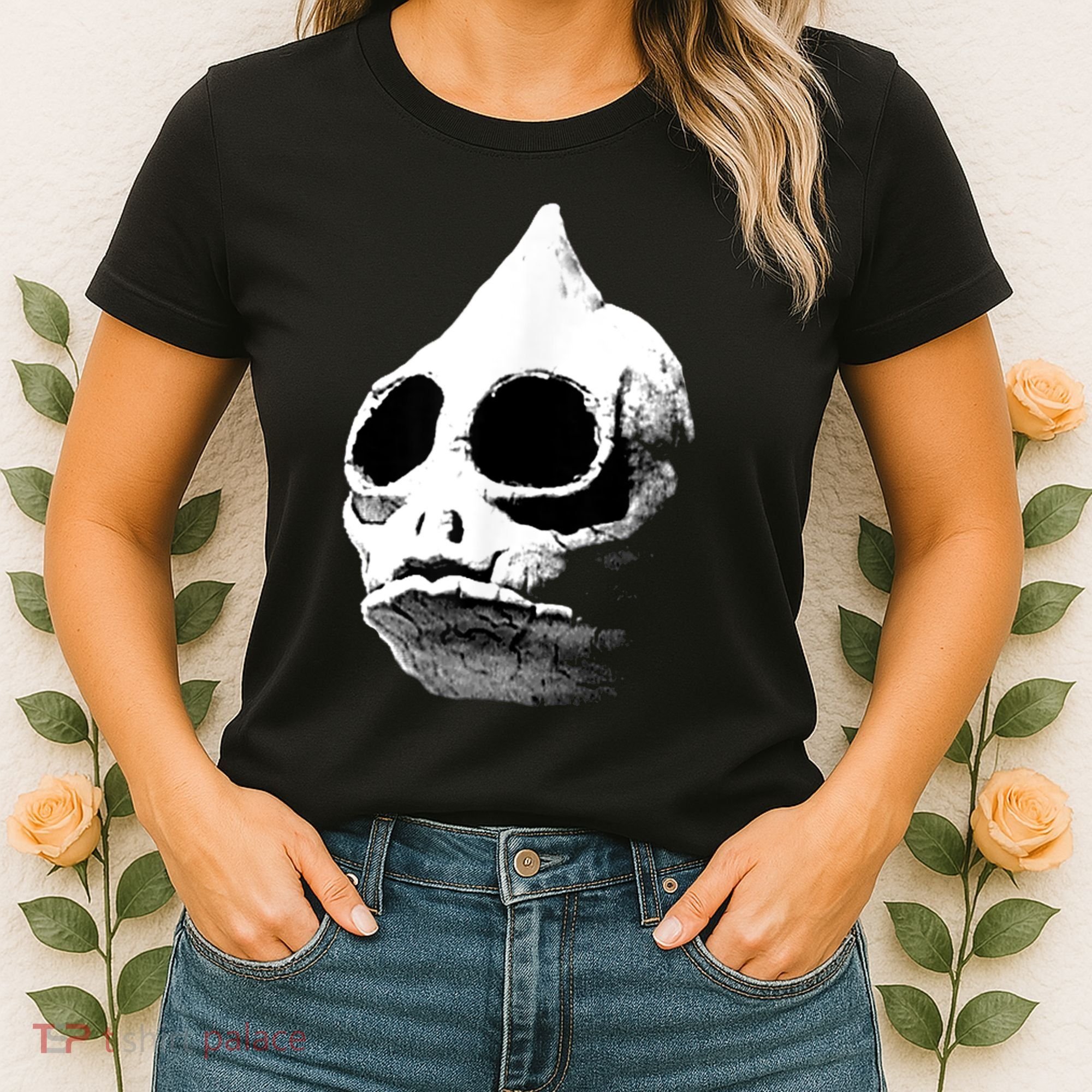 Funny Retro Sleestak Reptilian Skull Graphic Women's T-Shirt