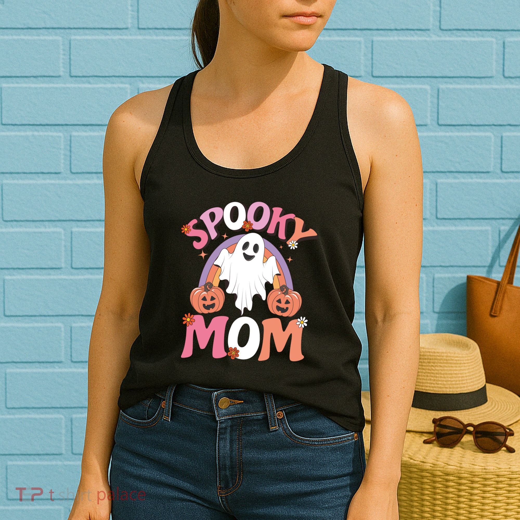 Family Retro Spooky Mom Groovy Retro Halloween Ghost Costume Gift Women's Tank Top