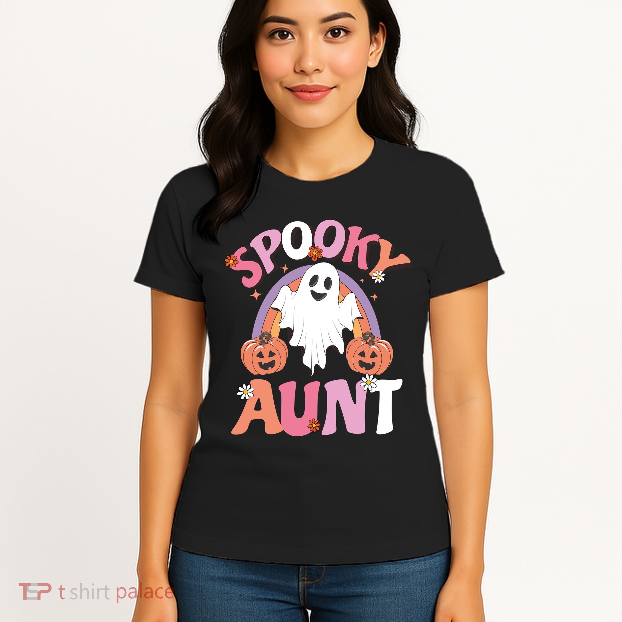 Family Retro Spooky Aunt Groovy Retro Halloween Ghost Costume Gift Women's T-Shirt