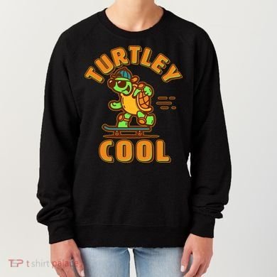 Funny Retro Turtley Cool Skateboarding Turtle Women's Sweatshirt