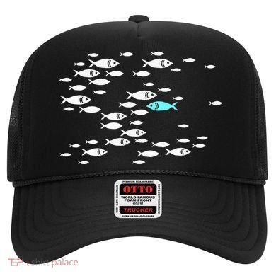 Fish Swim Against The Current In The Sea Hat
