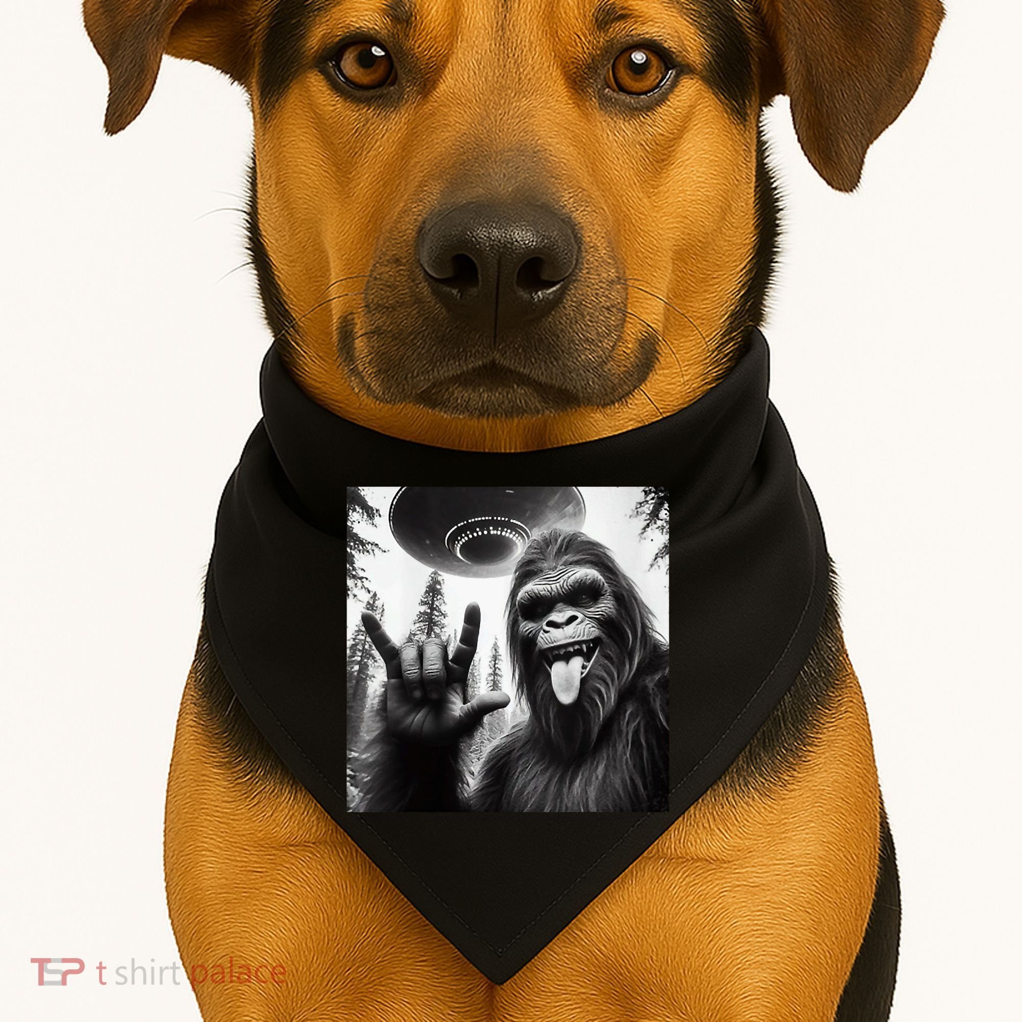 Funny Sasquatch Bigfoot Rock On Selfie With Ufo Alien USA-Made Doggie Bandana