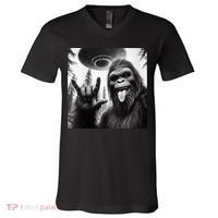 Funny Sasquatch Bigfoot Rock On Selfie With Ufo Alien V-Neck T-Shirt thumb 0