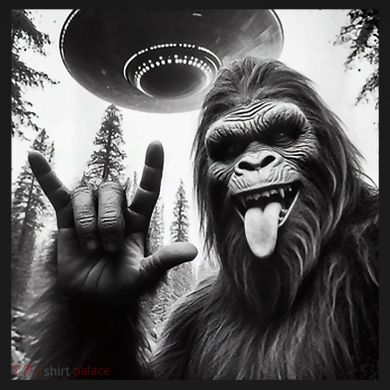 Funny Sasquatch Bigfoot Rock On Selfie With Ufo Alien Button