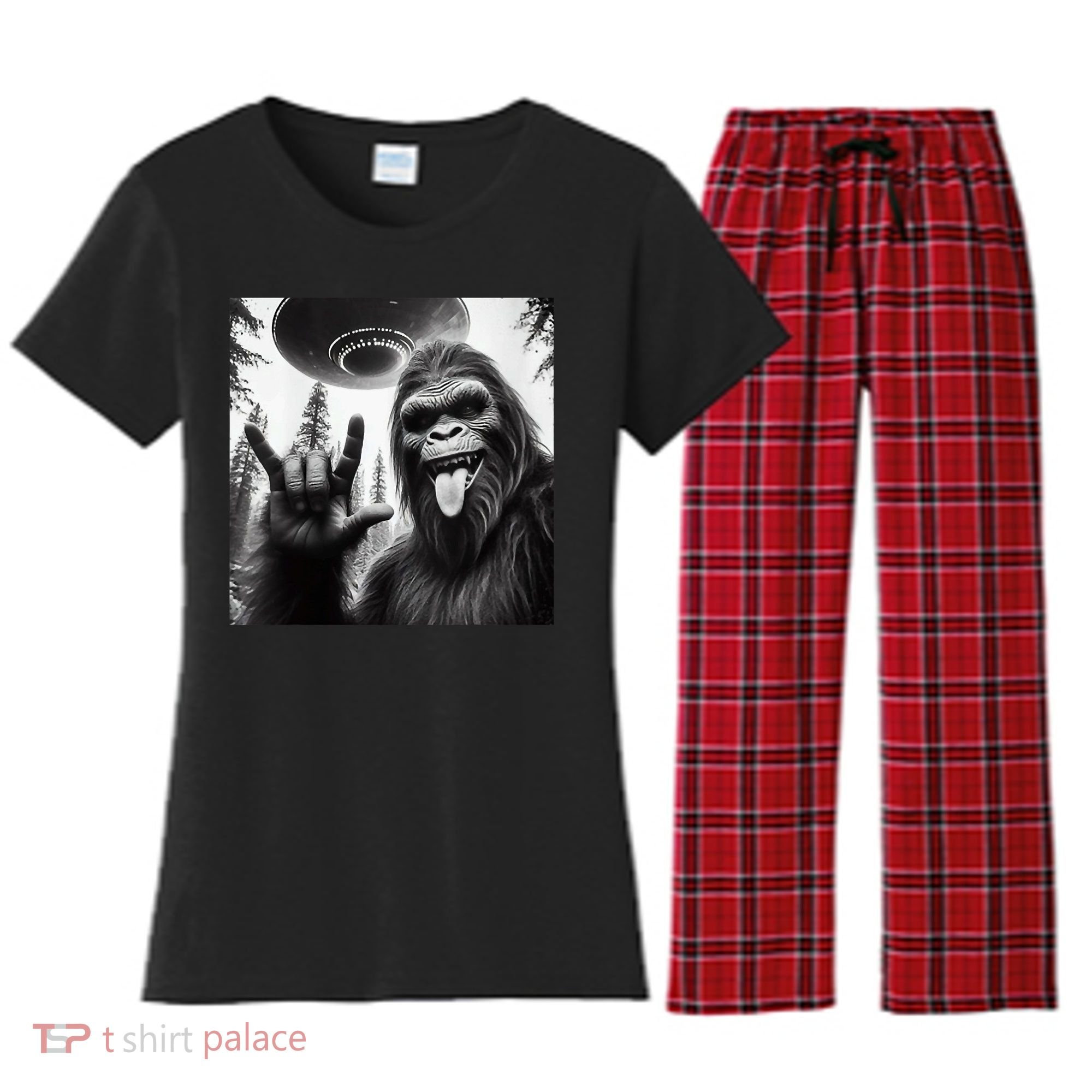 Funny Sasquatch Bigfoot Rock On Selfie With Ufo Alien Women's Flannel Pajama Set