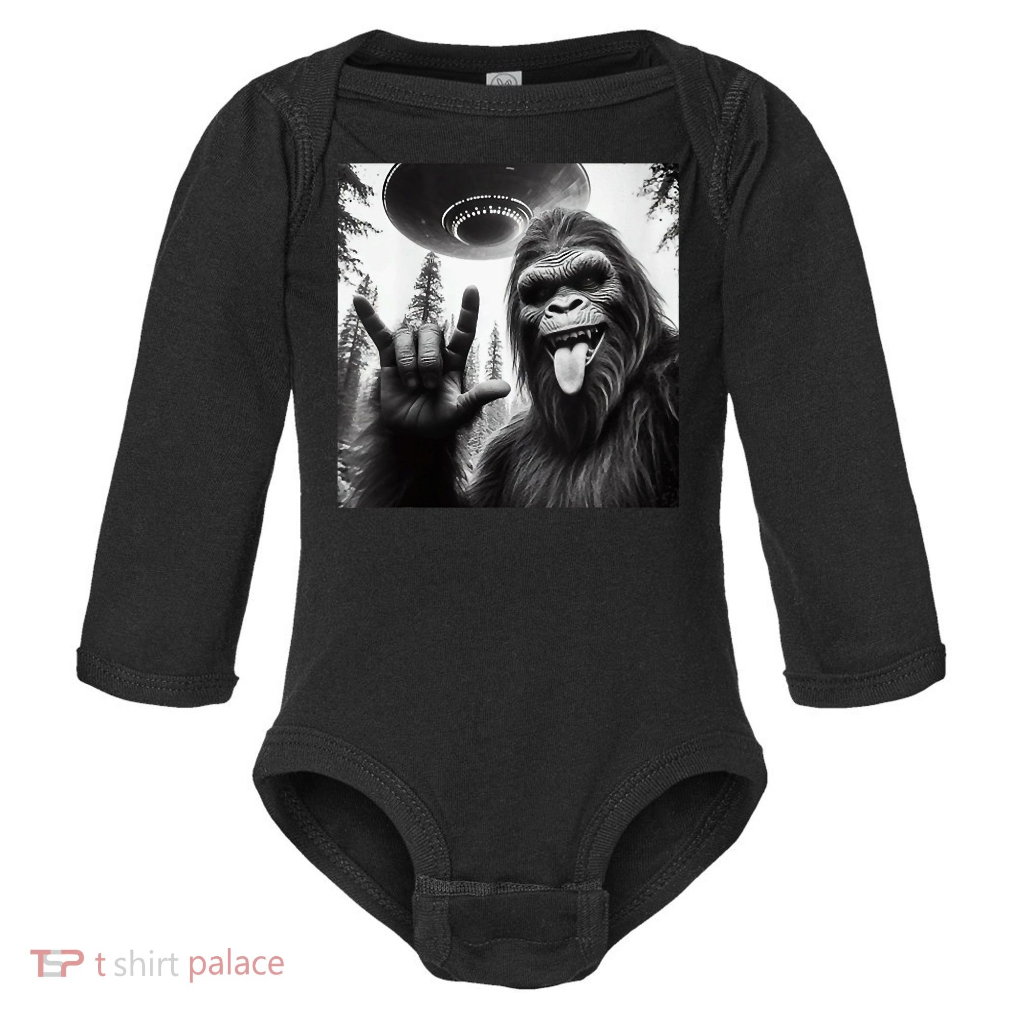 Funny Sasquatch Bigfoot Rock On Selfie With Ufo Alien Baby Long Sleeve Bodysuit