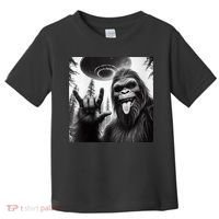 Funny Sasquatch Bigfoot Rock On Selfie With Ufo Alien Toddler T-Shirt thumb 0