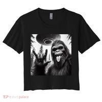 Funny Sasquatch Bigfoot Rock On Selfie With Ufo Alien Women's Crop Top Tee thumb 0