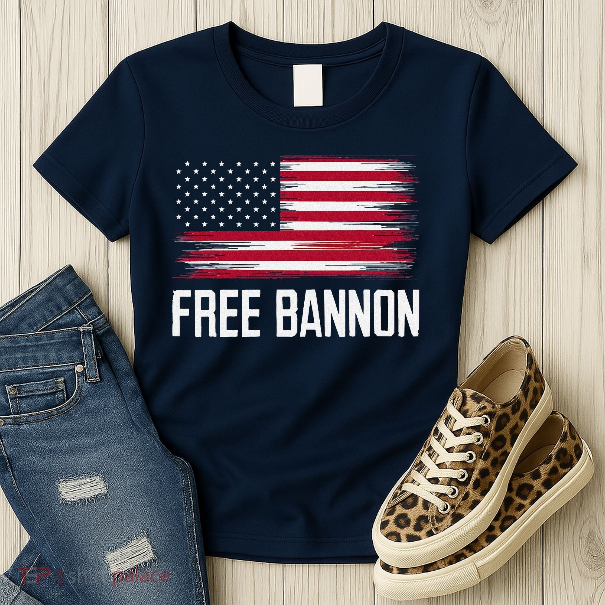 Free Steve Bannon Women's T-Shirt