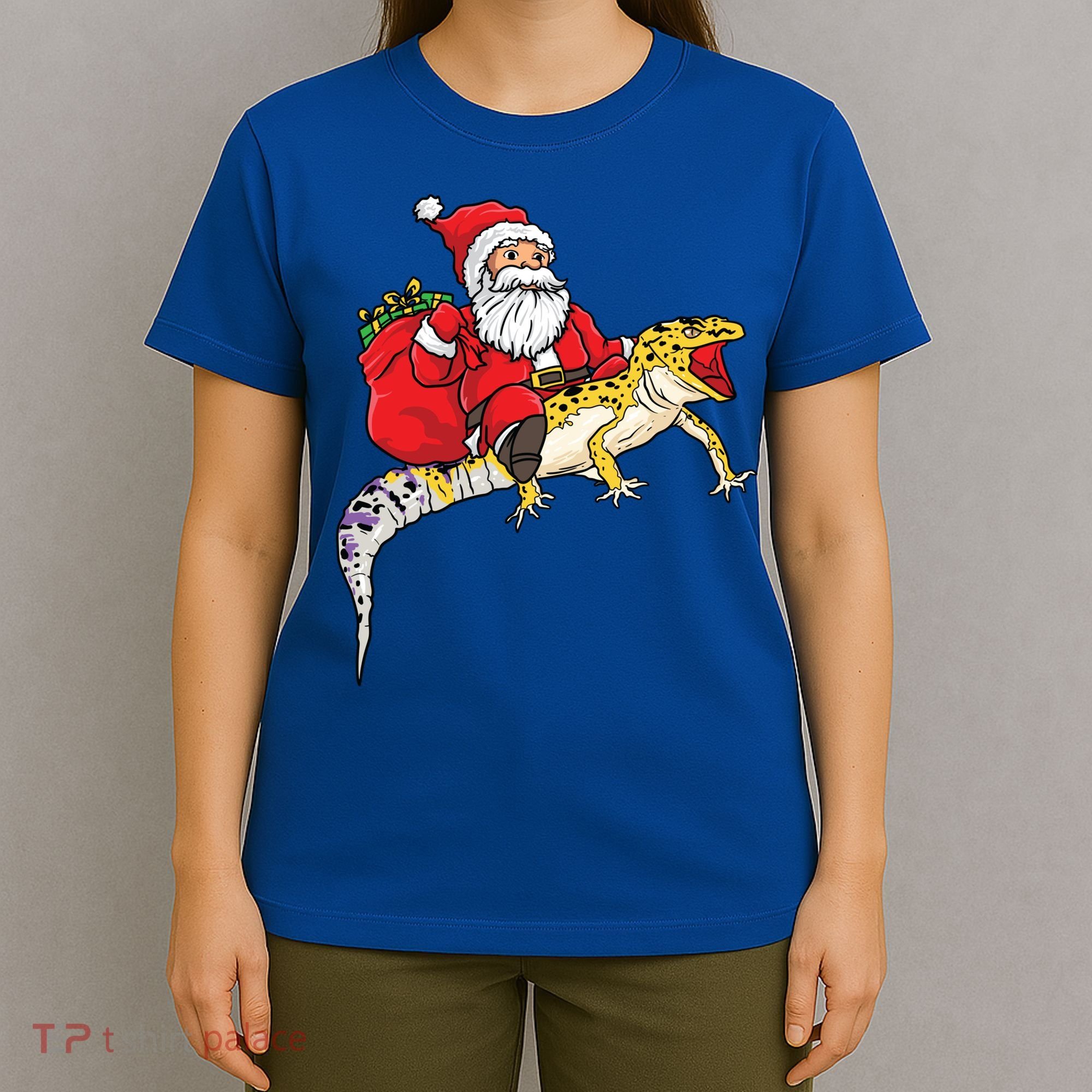 Fun Santa Delivering Presents On Leopard Gecko Lizard Gift T-Shirt
