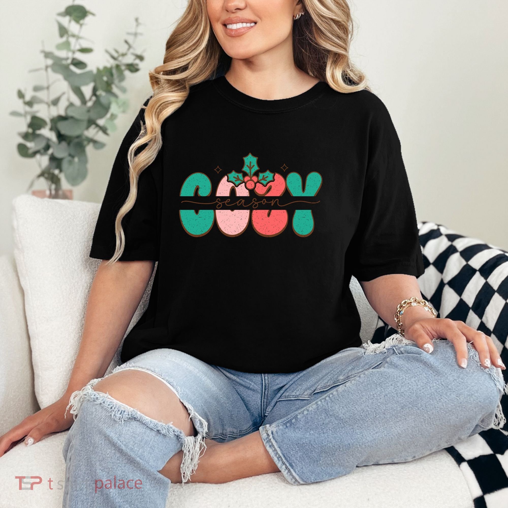 Festive Season Greetings Illustration Comfort Colors T-Shirt