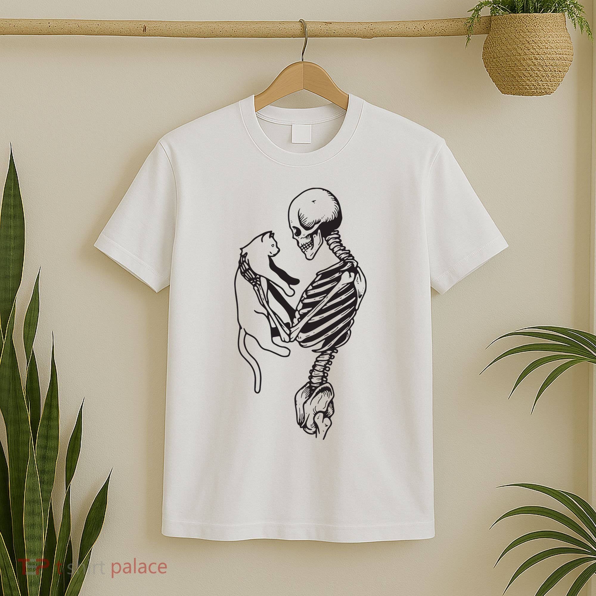 Funny Skeleton Holding A Cat, Cat Lover, Cat Mom, Halloween T-Shirt