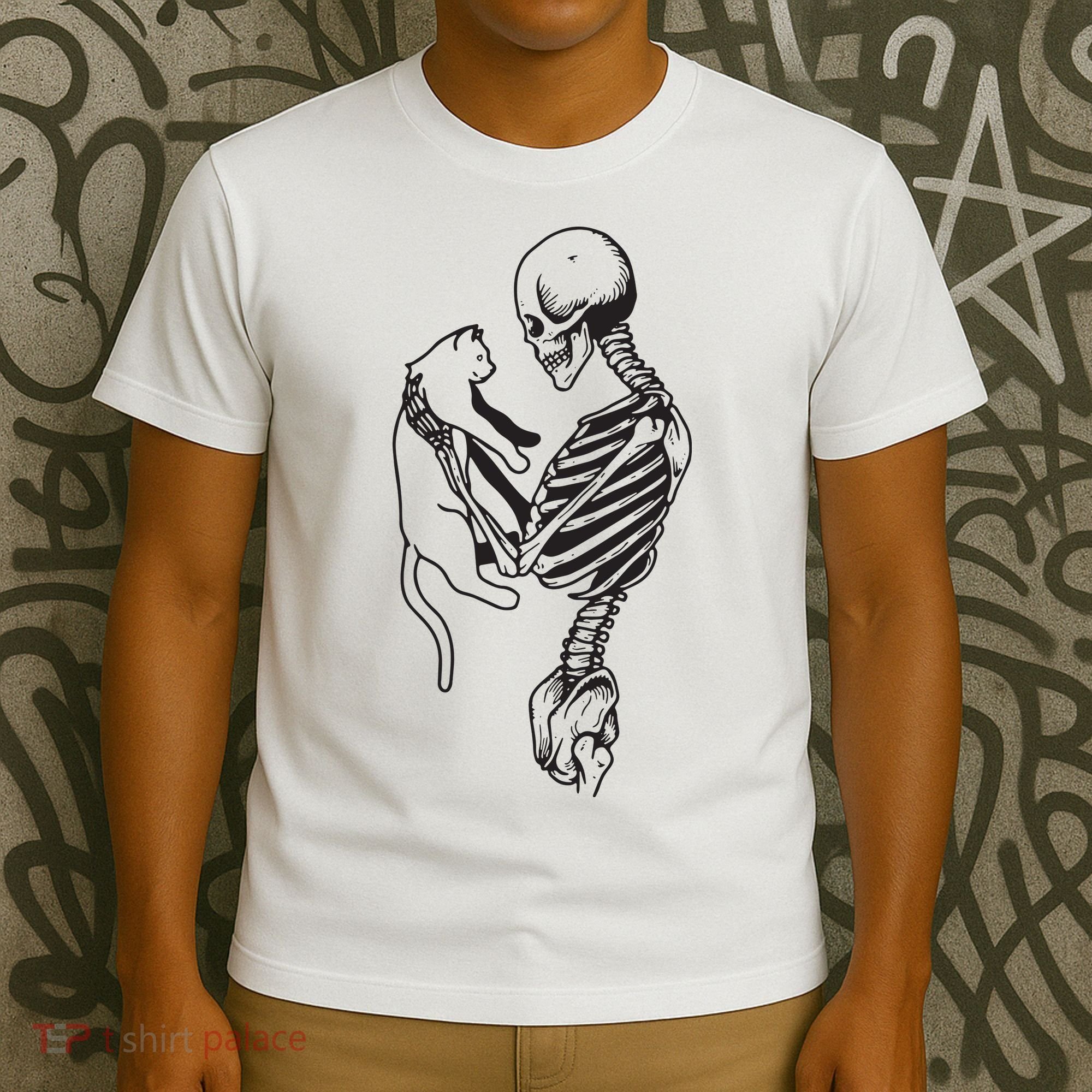 Funny Skeleton Holding A Cat, Cat Lover, Cat Mom, Halloween T-Shirt