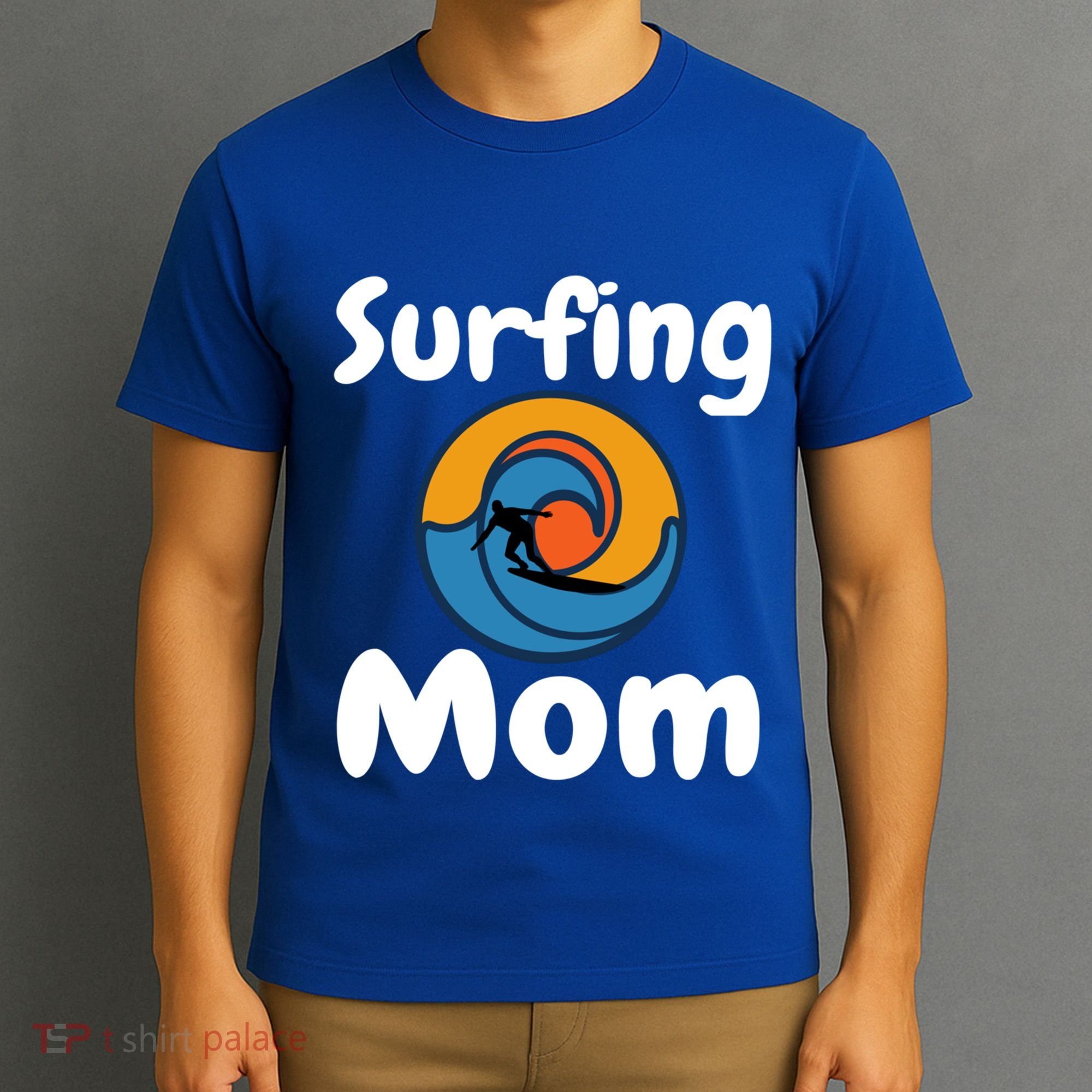 Funny Surfing Mom Surfer Mother Retro Sunrise Sunset Surf Funny Gift T-Shirt