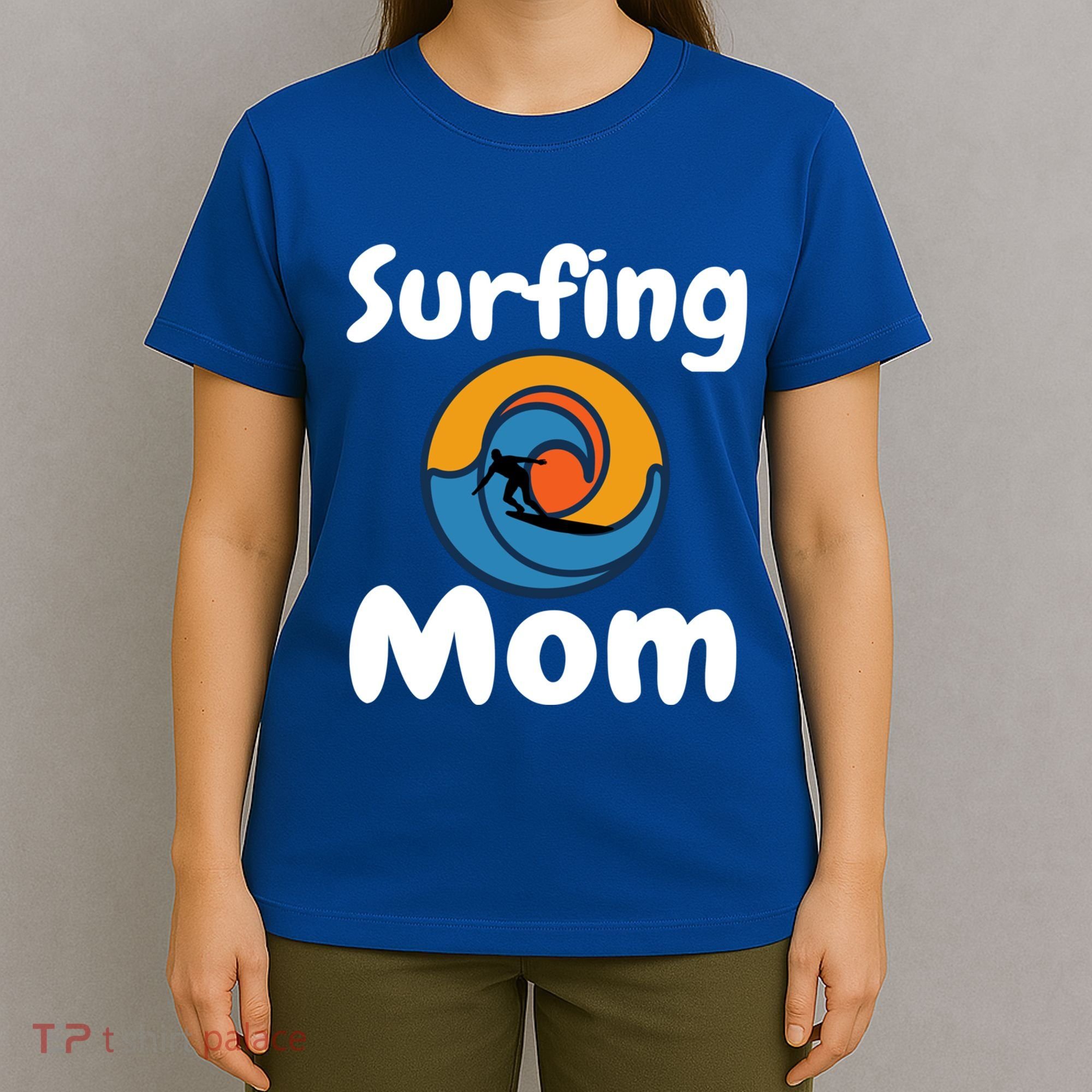 Funny Surfing Mom Surfer Mother Retro Sunrise Sunset Surf Funny Gift T-Shirt