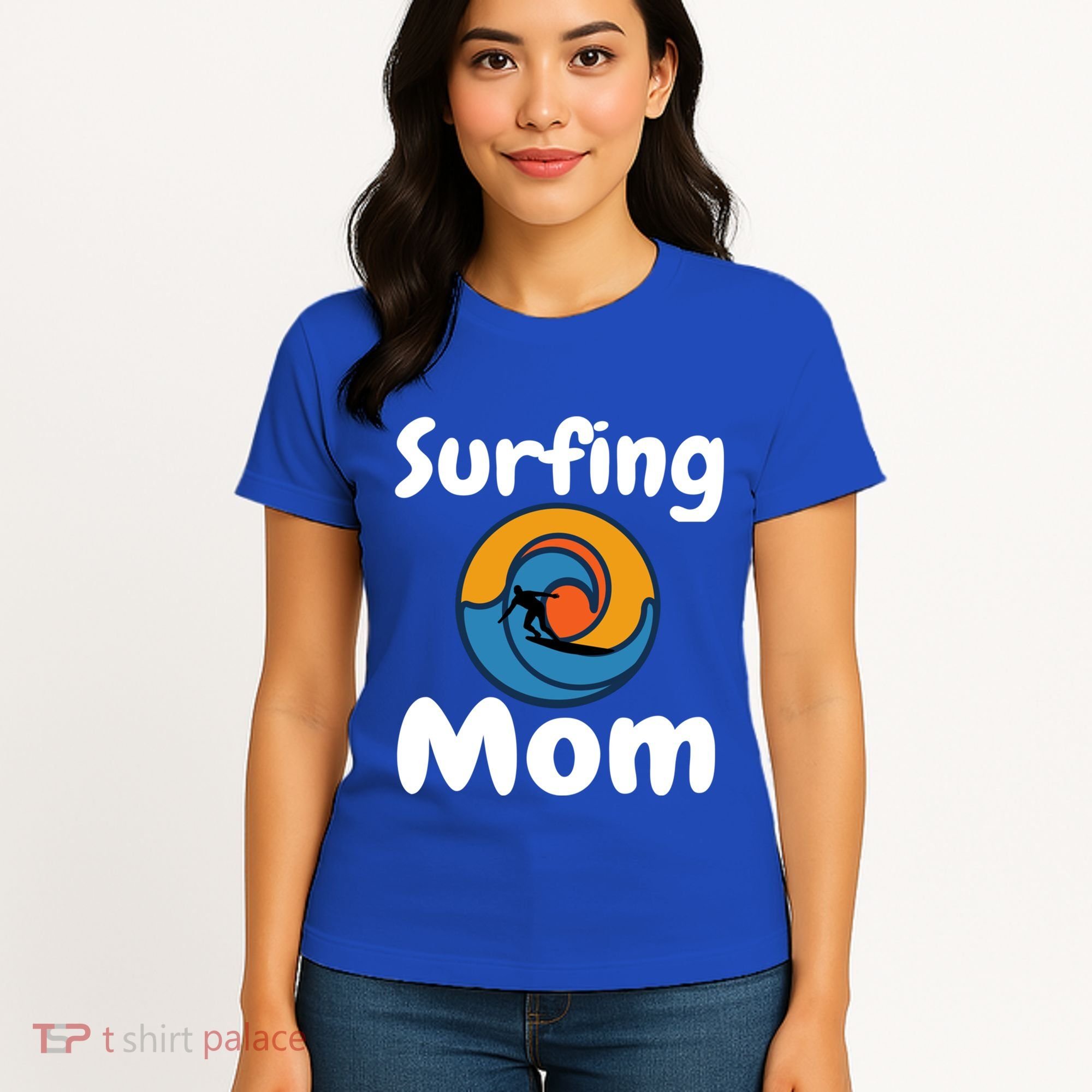 Funny Surfing Mom Surfer Mother Retro Sunrise Sunset Surf Funny Gift Women's T-Shirt
