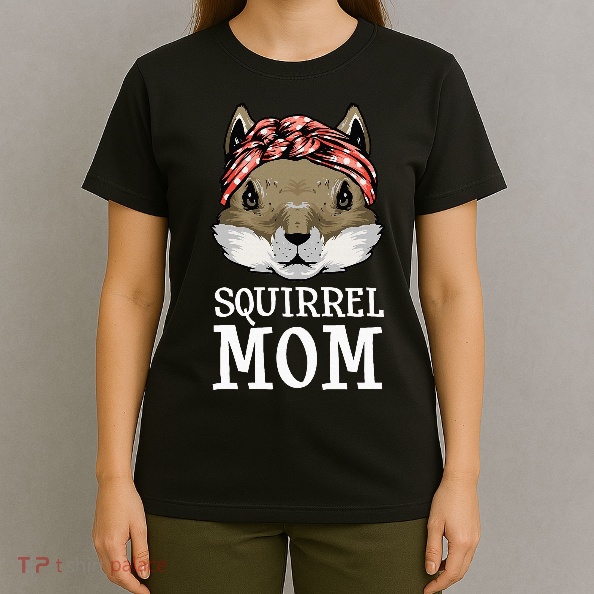 Funny Squirrel Mom Rodent Gopher Chipmunk Lover Women T-Shirt