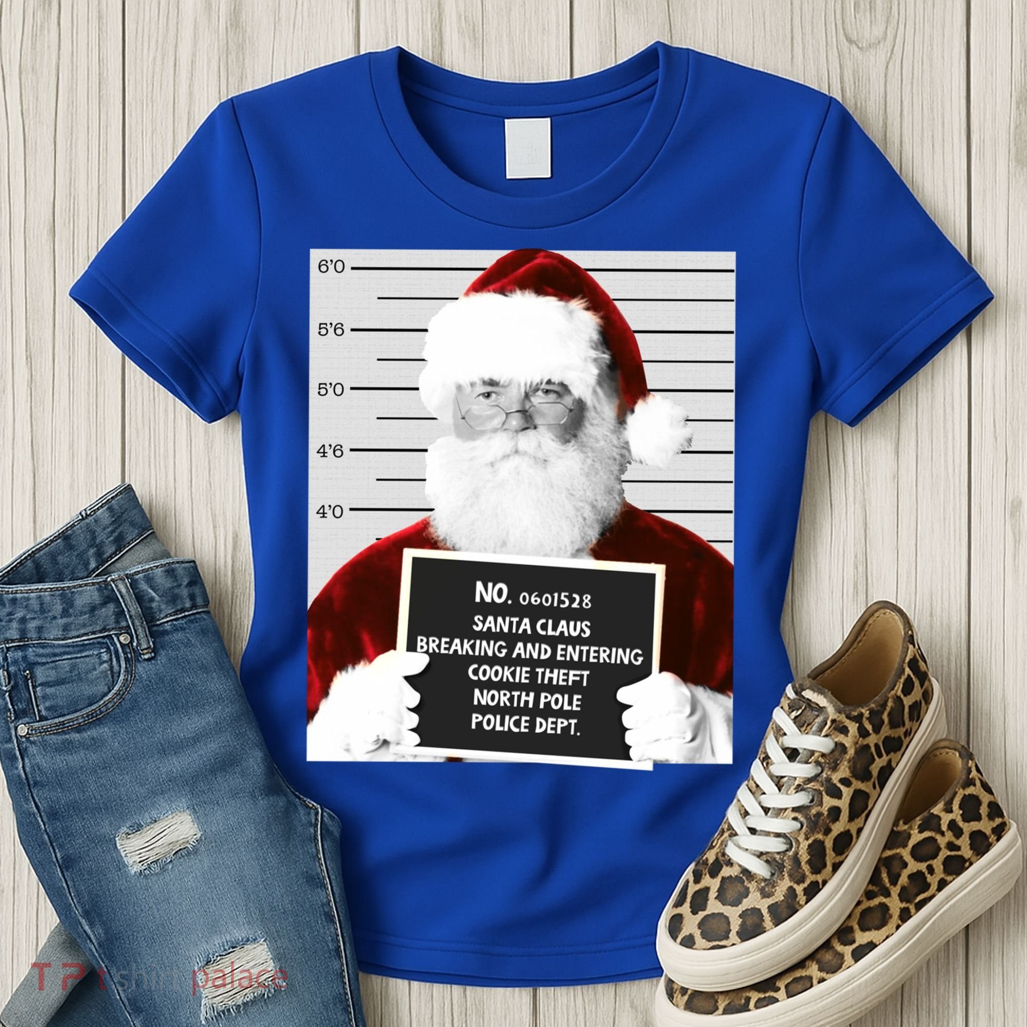 Funny Santa Mugshot Santa Claus Jailed Christmas Gift Women's T-Shirt