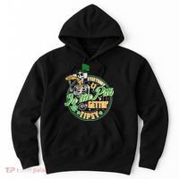 Funny St Patricks Day Everybody In The Pub Gettin Tipsy Skeleton Beer Hoodie thumb 0