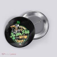 Funny St Patricks Day Everybody In The Pub Gettin Tipsy Skeleton Beer Button thumb 0