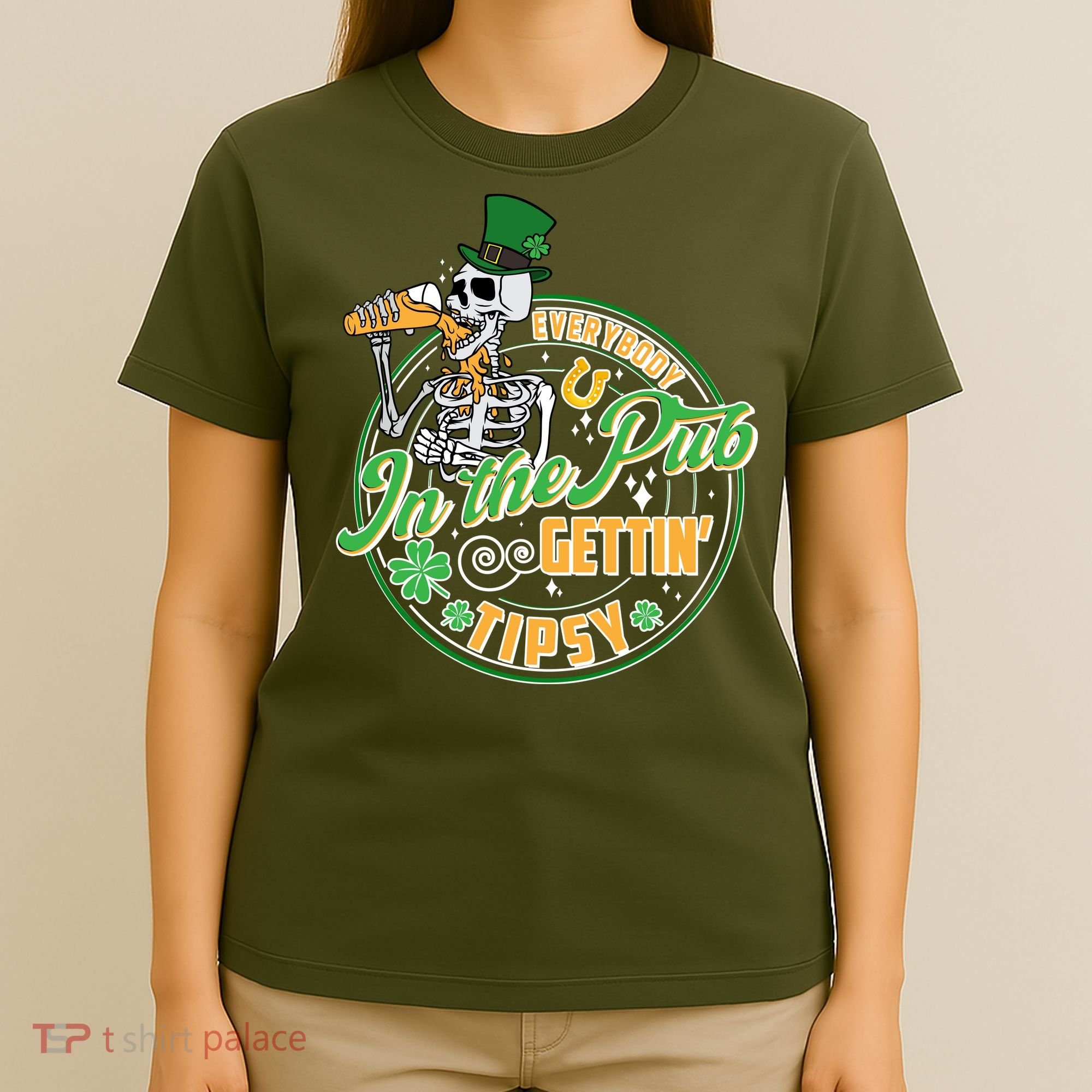 Funny St Patricks Day Everybody In The Pub Gettin Tipsy Skeleton Beer T-Shirt