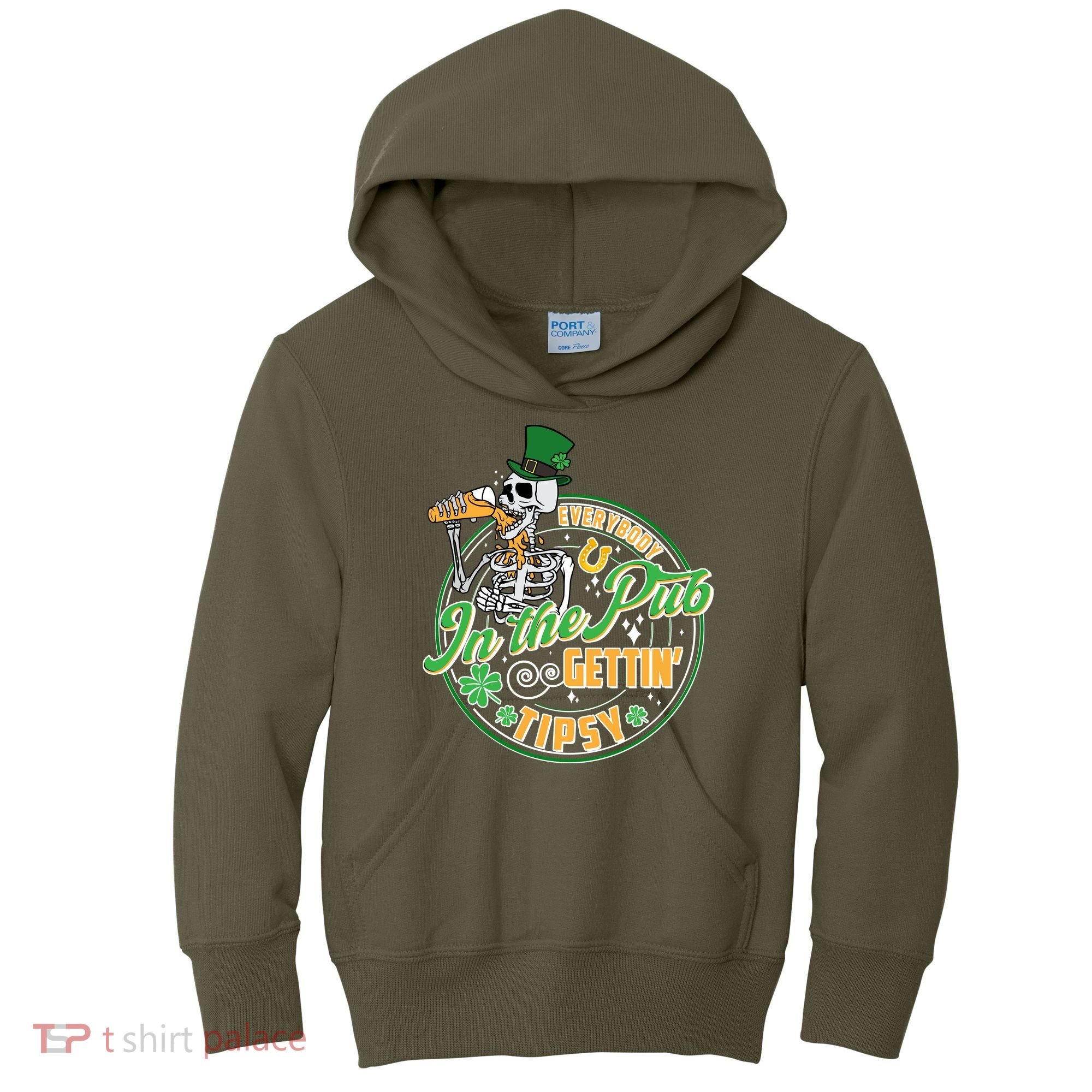 Funny St Patricks Day Everybody In The Pub Gettin Tipsy Skeleton Beer Kids Hoodie