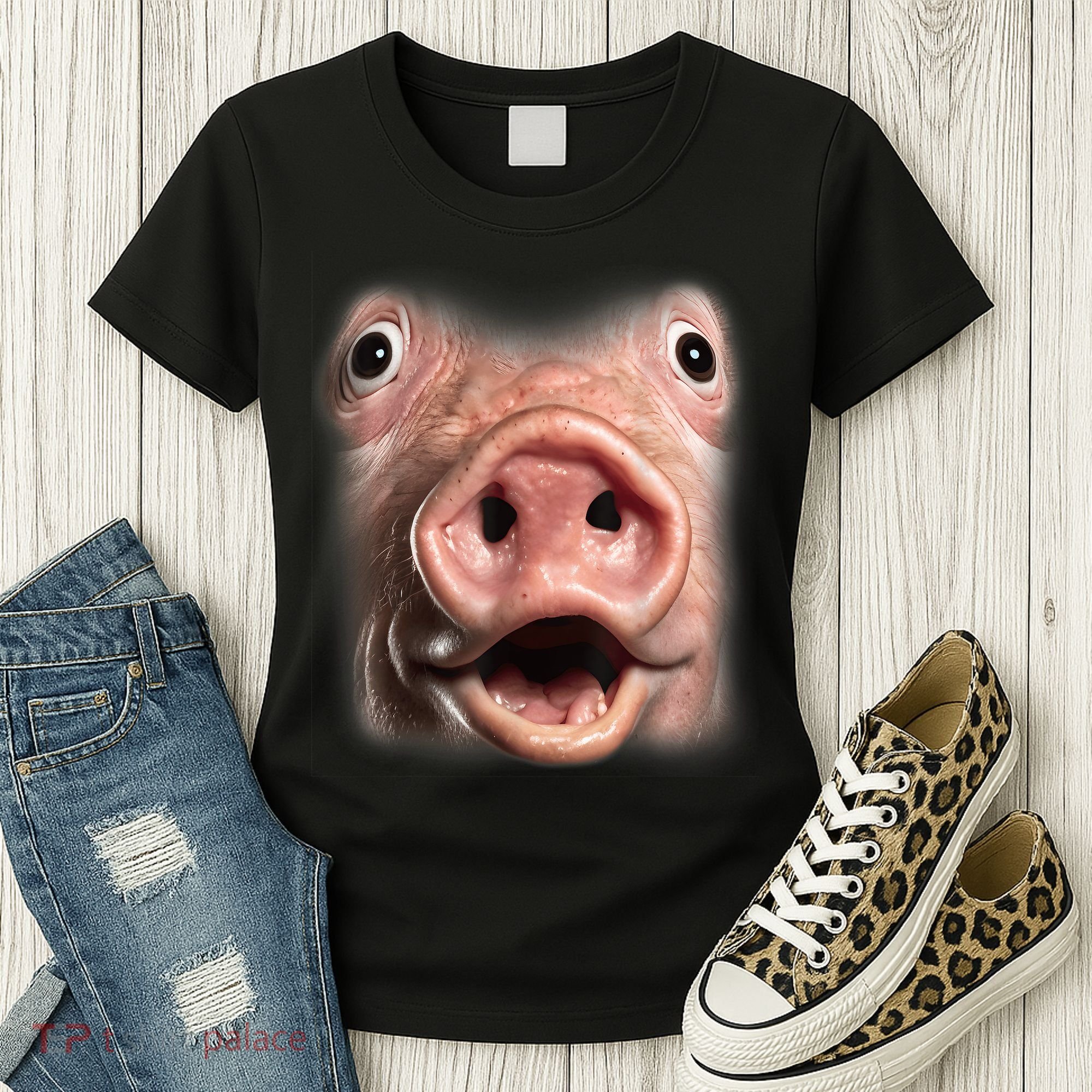 Funny Surprised Pig Face Meme Big Troll Hog Piggy Face Women's T-Shirt