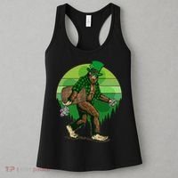 Funny St Patrick's Day Leprechaun Sasquatch With Beer Women's Tank Top thumb 3