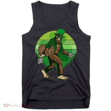 Funny St Patrick's Day Leprechaun Sasquatch With Beer Tank Top