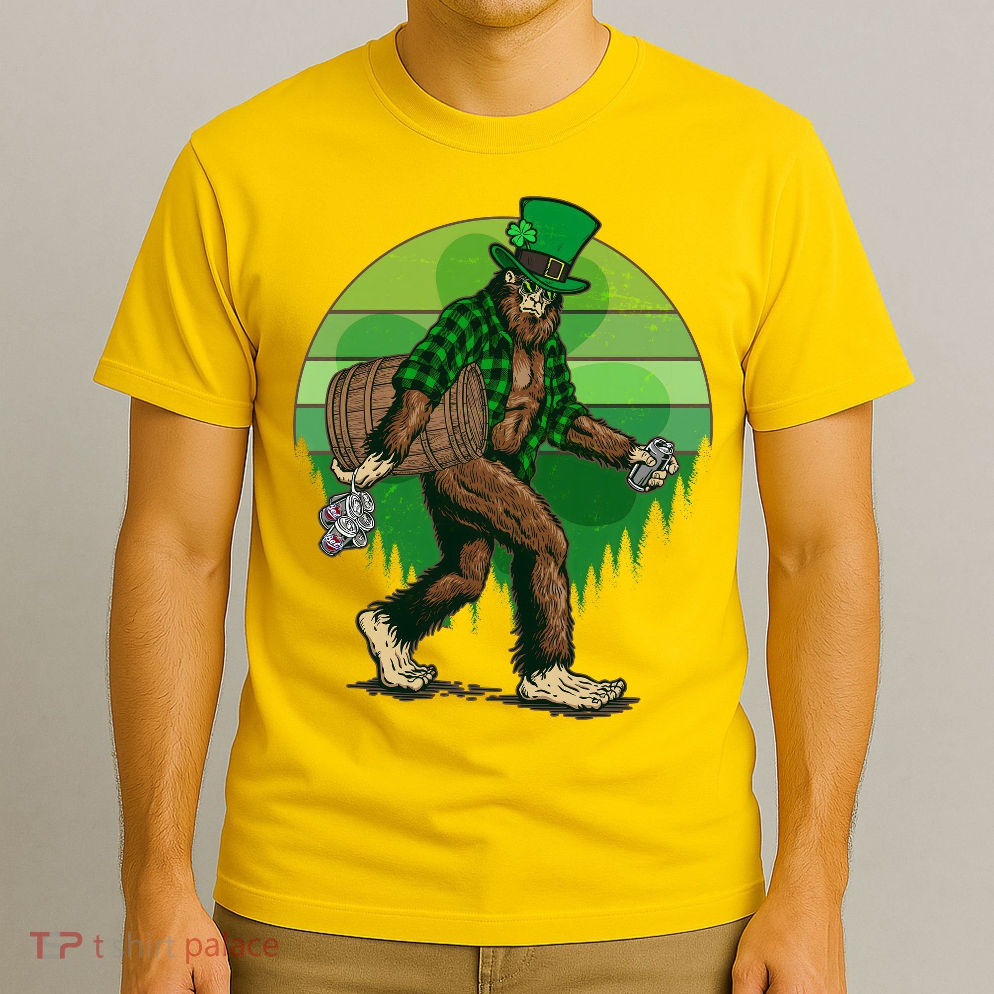 Funny St Patrick's Day Leprechaun Sasquatch With Beer T-Shirt