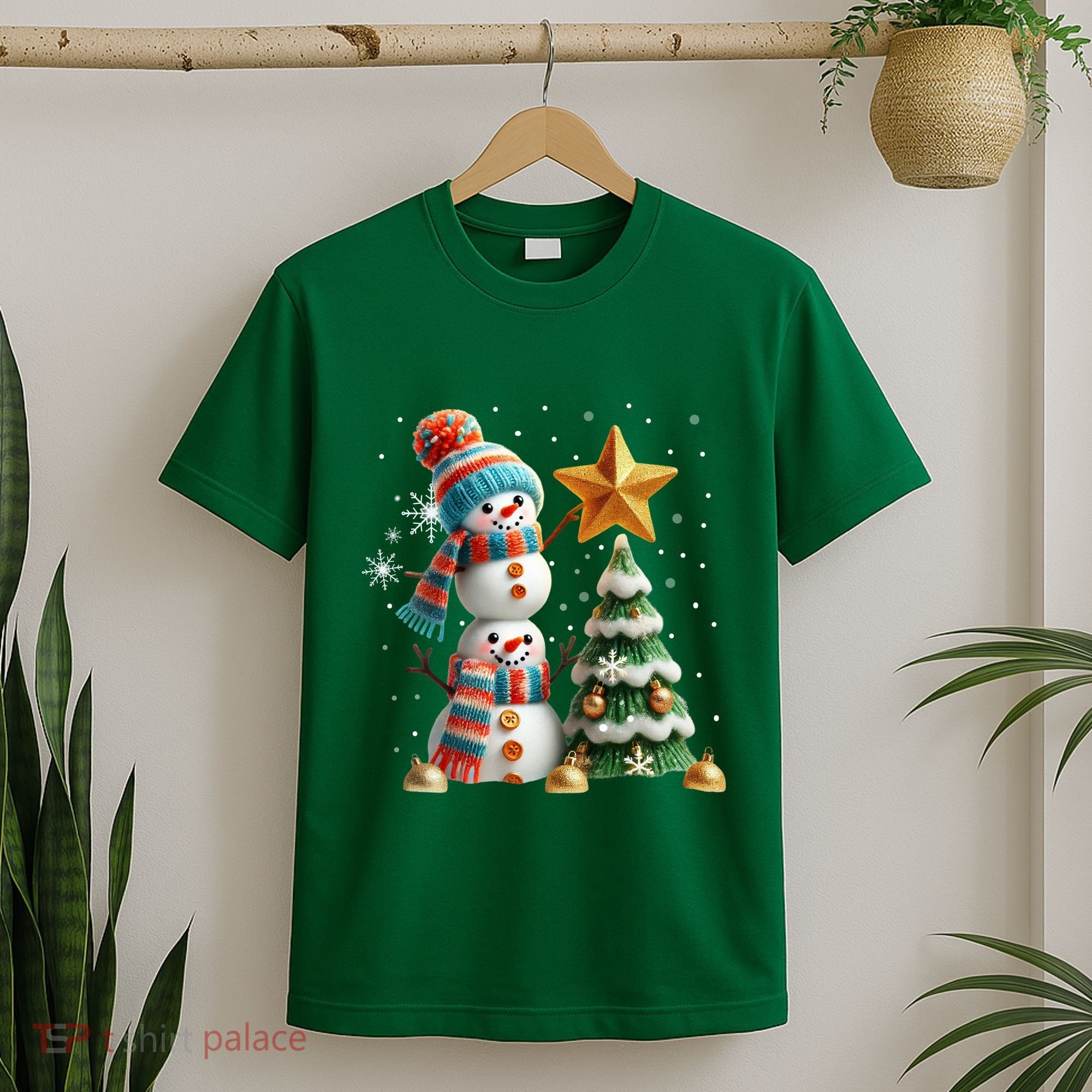 Funny Snowmen Putting Up Christmas Tree T-Shirt