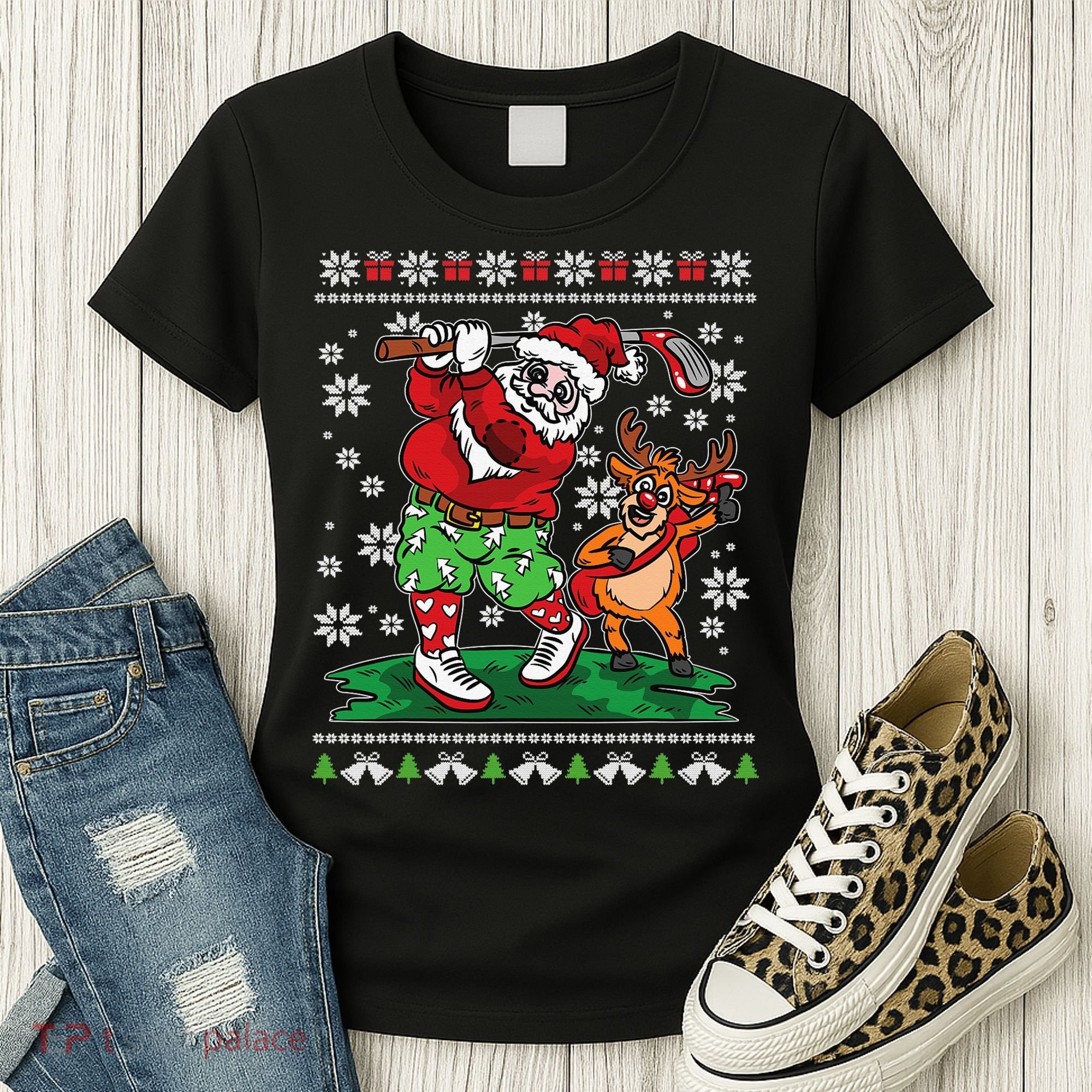 Funny Santa Playing Golf Sports Ugly Golf Christmas Women's T-Shirt