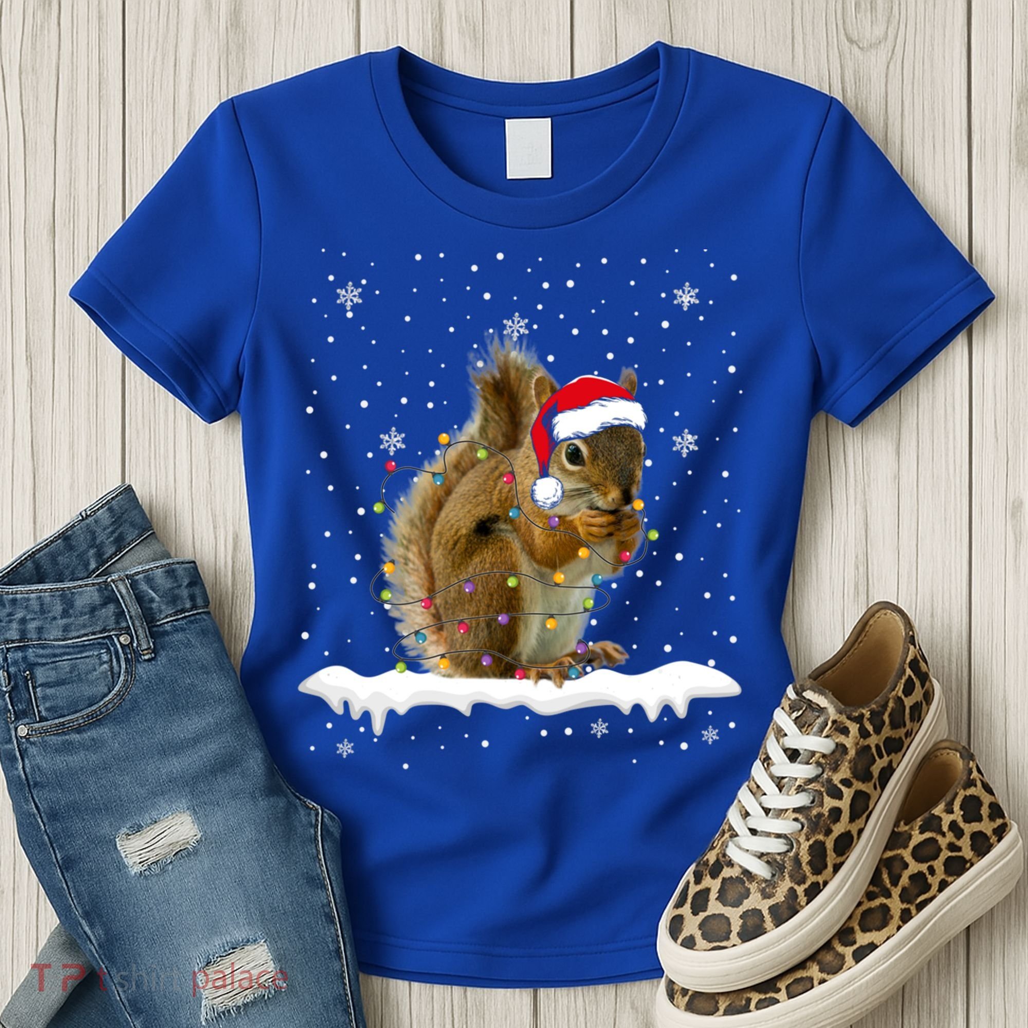 Funny Santa Squirrel Christmas Lights Animals Lover Gift Women's T-Shirt