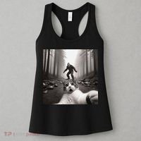 Funny Surprised Scared Cat Selfie With Sasquatsch Bigfoot Women's Tank Top thumb 3