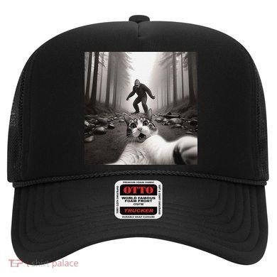 Funny Surprised Scared Cat Selfie With Sasquatsch Bigfoot Hat