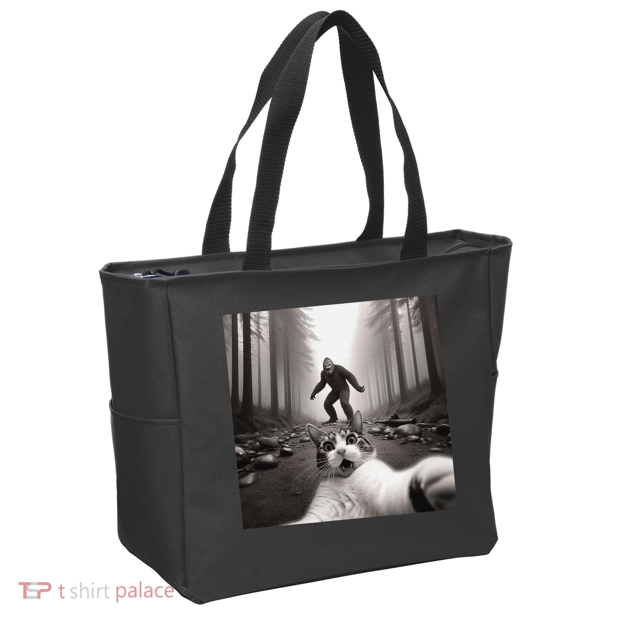Funny Surprised Scared Cat Selfie With Sasquatsch Bigfoot Tote Bag