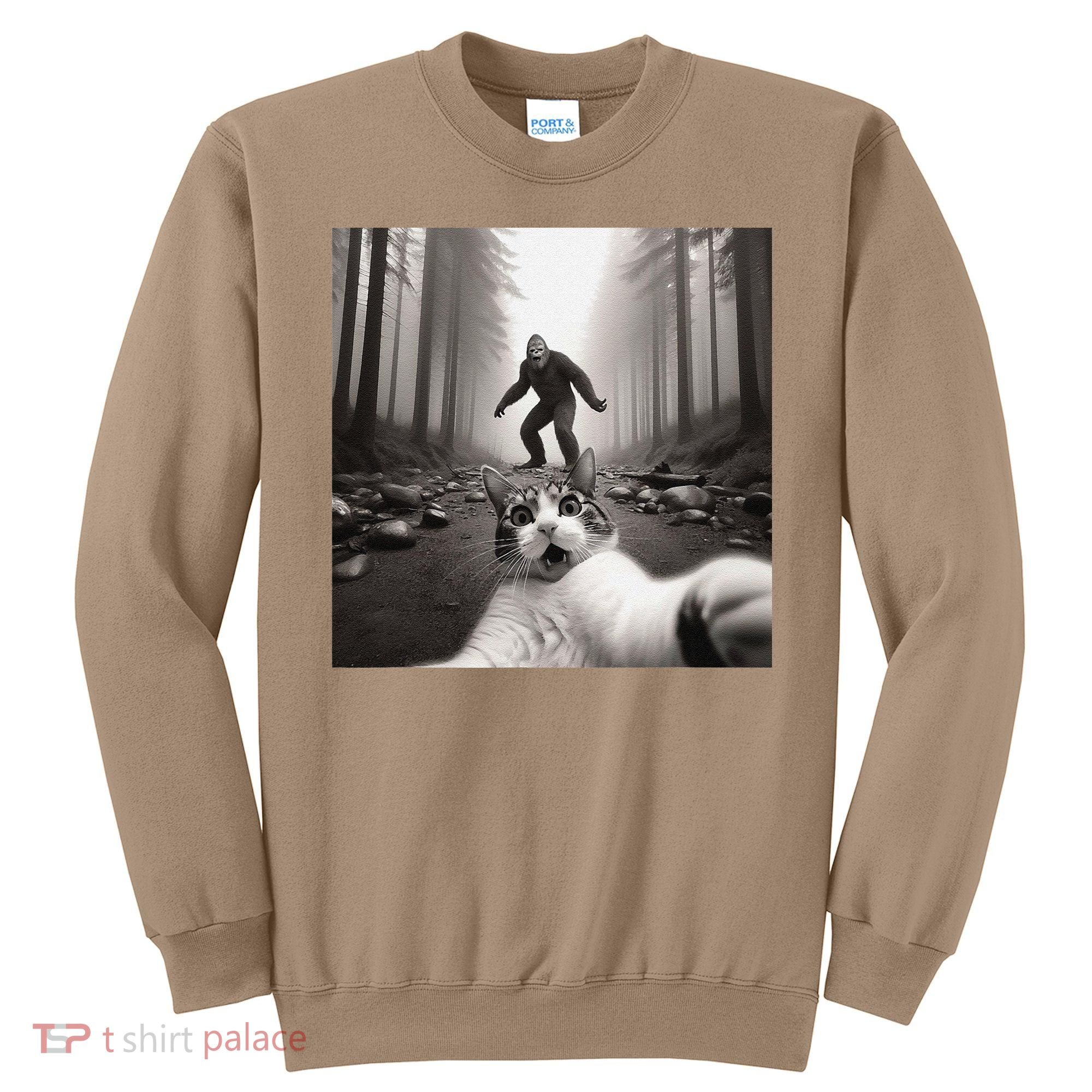 Funny Surprised Scared Cat Selfie With Sasquatsch Bigfoot Sweatshirt