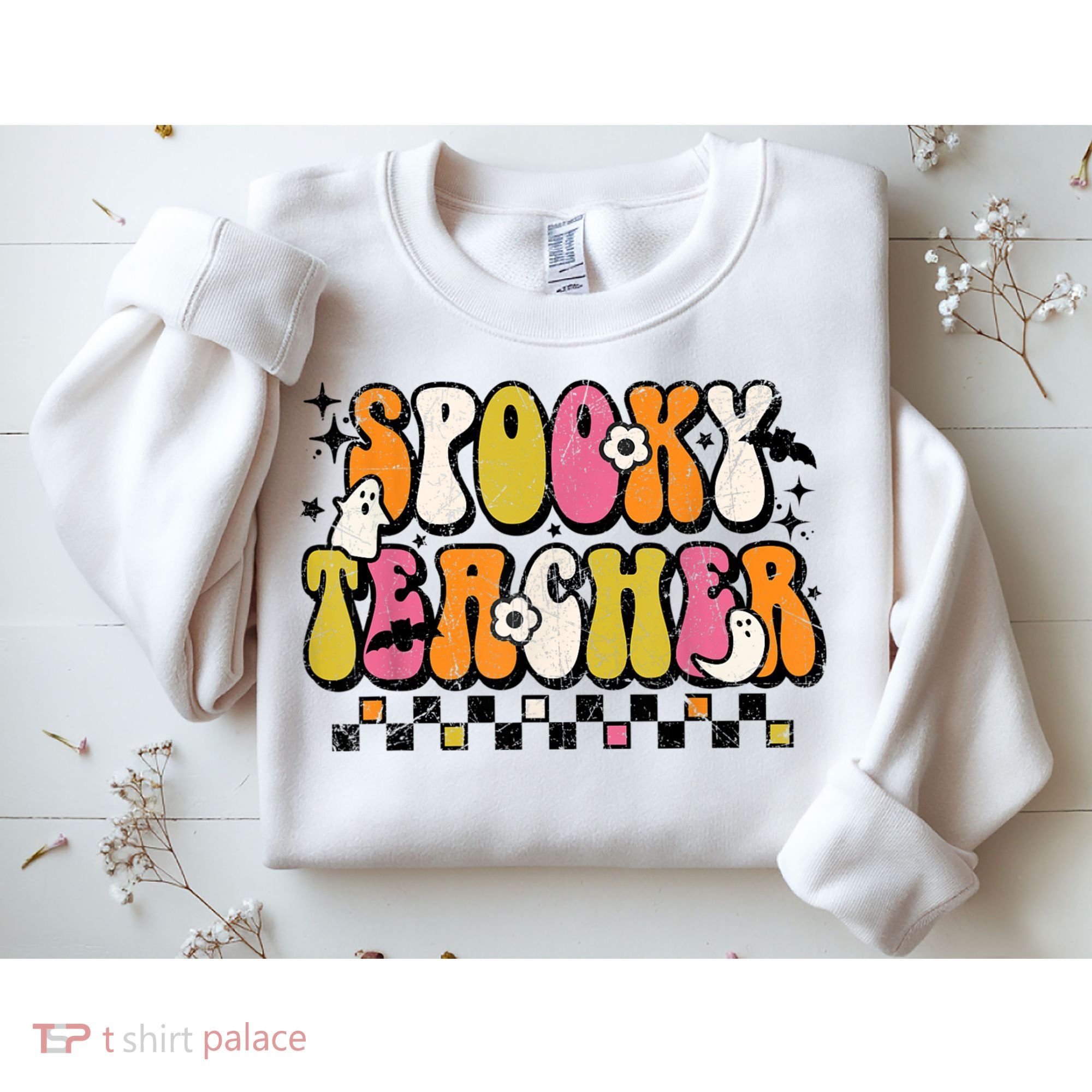 Funny Spooky Season Retro Spooky Teacher Halloween Costume Sweatshirt