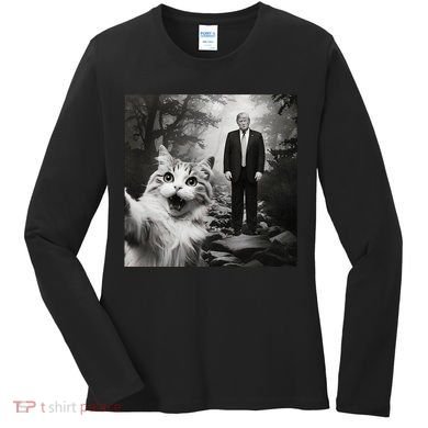 Funny Surprised Scared Cat Selfie With D.Trump Women's Long Sleeve Shirt