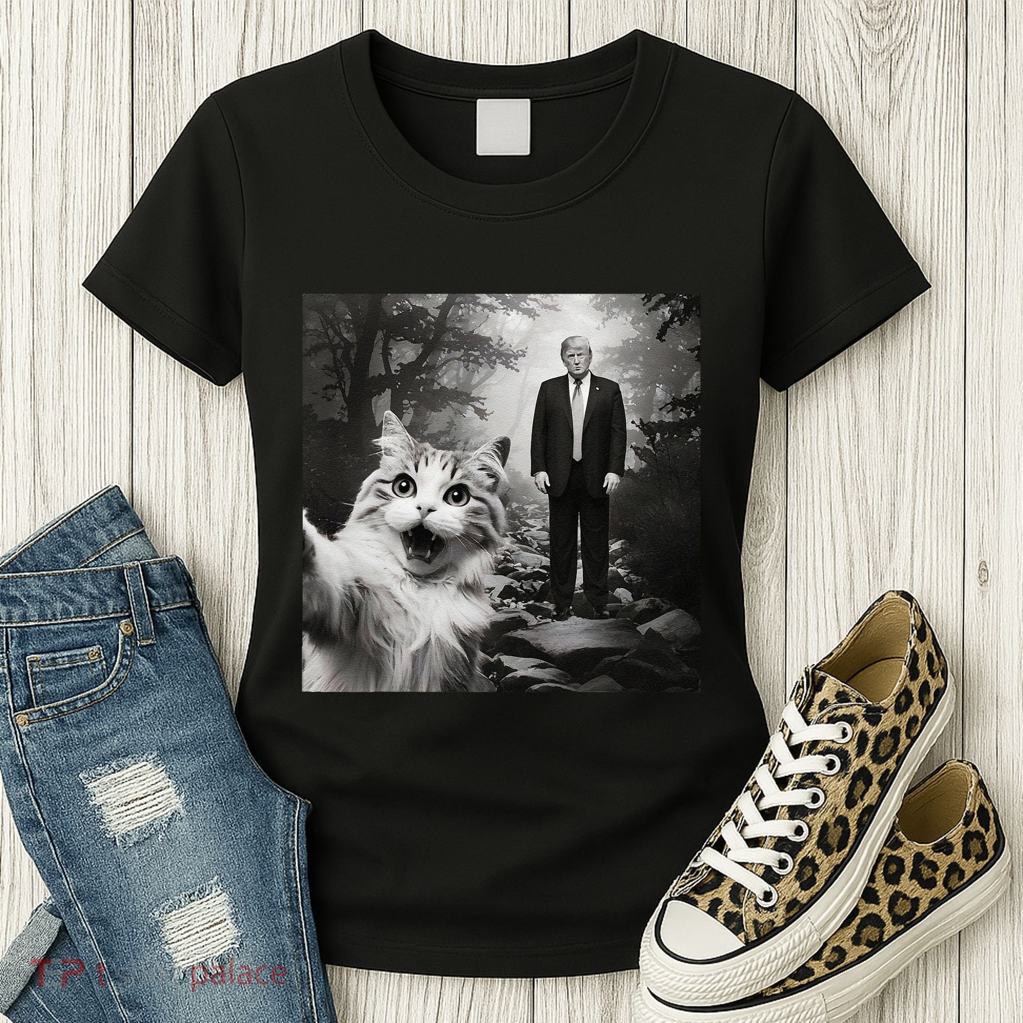 Funny Surprised Scared Cat Selfie With D.Trump Women's T-Shirt