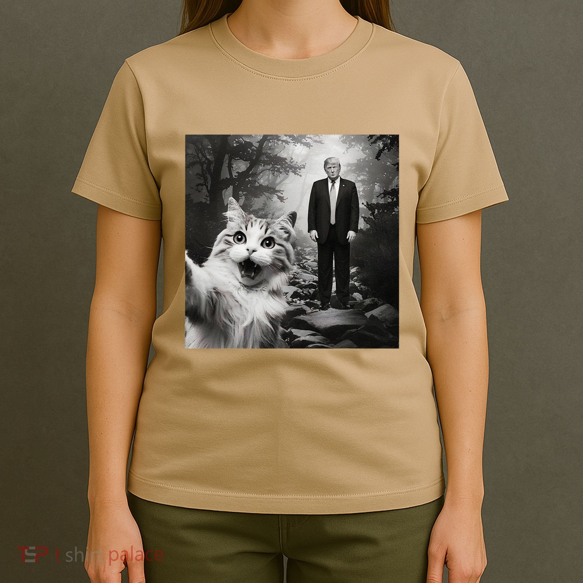 Funny Surprised Scared Cat Selfie With D.Trump T-Shirt
