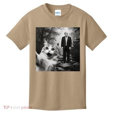 Funny Surprised Scared Cat Selfie With D.Trump Kids T-Shirt