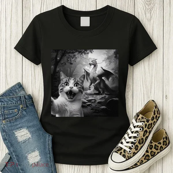 Funny Surprised Scared Cat Selfie With Dragon Women's T-Shirt