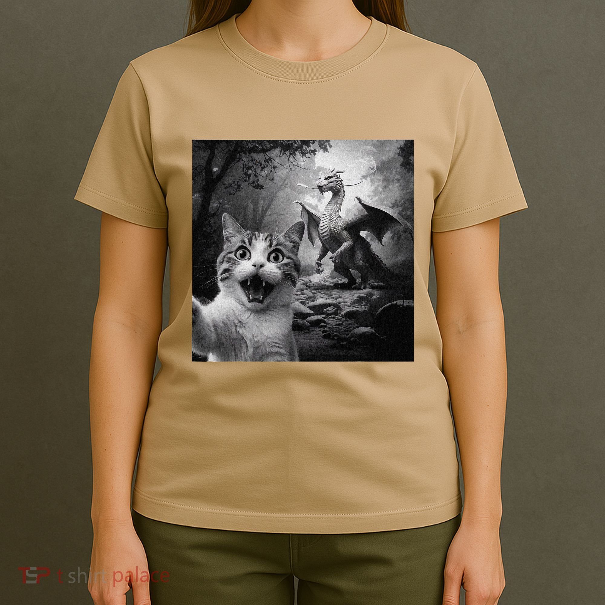 Funny Surprised Scared Cat Selfie With Dragon T-Shirt