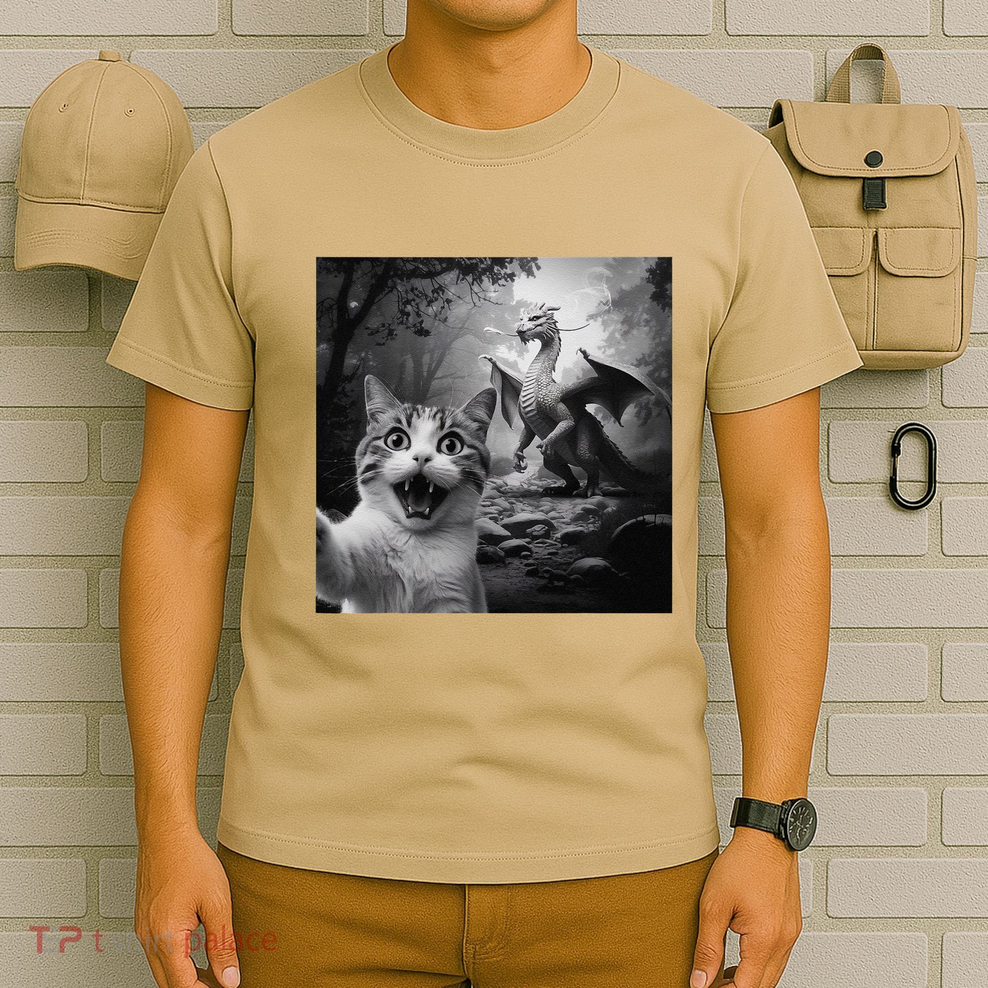 Funny Surprised Scared Cat Selfie With Dragon T-Shirt
