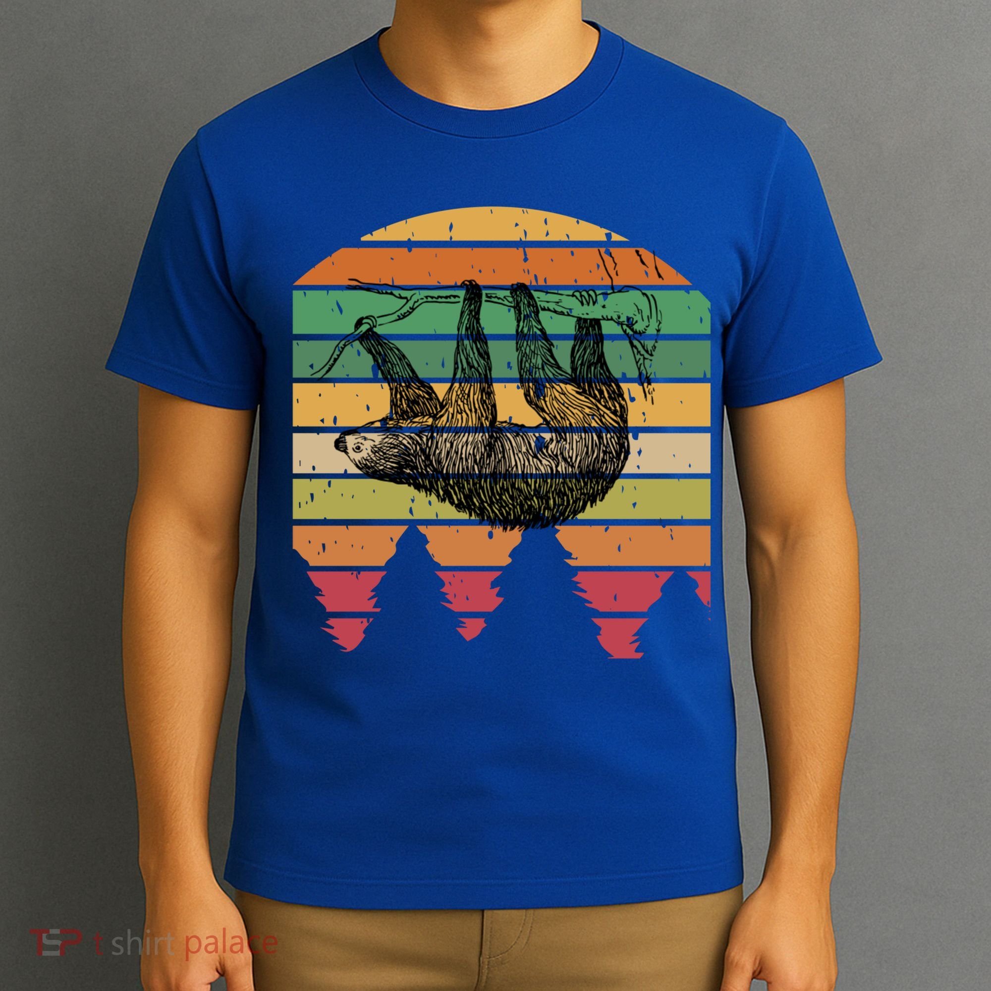 Funny Sloth Vintage Retro Pine Tree Sloths Gift T-Shirt
