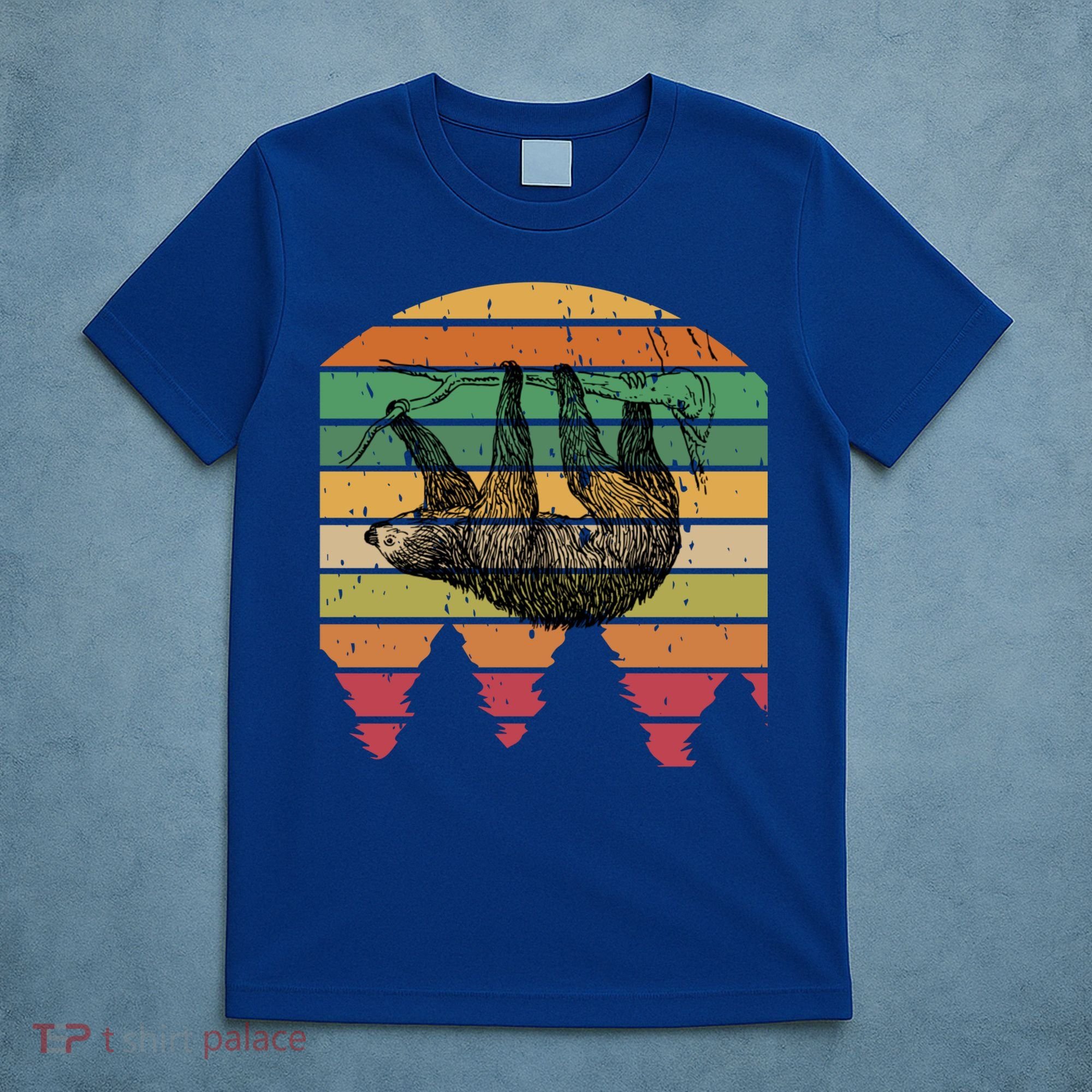Funny Sloth Vintage Retro Pine Tree Sloths Gift T-Shirt